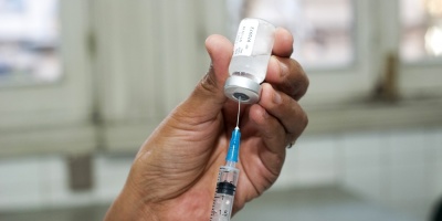 Vacunar�n contra la gripe en la explanada de la Intendencia de Montevideo