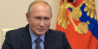 Putin revela finalmente que fue vacunado con Sputnik V en febrero