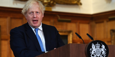Johnson estima como "muy probable" que lo peor de pandemia ha quedado atrs