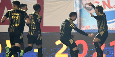 Pearol gan 2-1 a Nacional en el Parque Central por la Sudamericana
