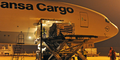 Arrib� al pa�s un nuevo lote con m�s de 120 mil vacunas de Pfizer