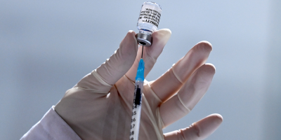 Gobierno espera aprobaci�n cient�fica para aplicar tercera dosis de Pfizer