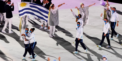 El desfile de los atletas uruguayos en la inauguraci�n de Tokio 2020