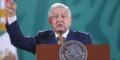 Presidente de M�xico pide no exagerar con medidas autoritarias en tercera ola