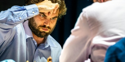 Sam Shankland derrota a Peter Svidler y se clasifica para los cuartos de final de la Copa del Mundo  