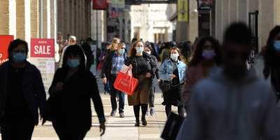 Israel comienza a aplicar la tercera dosis de la vacuna a mayores de 60 a�os