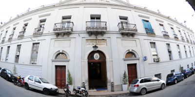 Realizan paro en el Hospital Maciel luego de una agresi�n a funcionaria