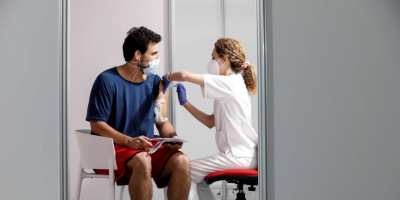 El Ministerio de Salud P�blica abre este martes la agenda para la tercera dosis contra la covid-19 de Pfizer