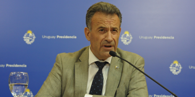 "Negativo, central", dijo Salinas sobre solicitud de OMS de postergar tercera dosis