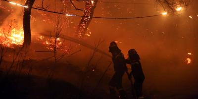 Grecia registra el primer muerto por los graves incendios que arrasan el pa�s