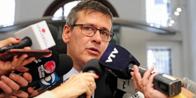 Investigan identidad del hombre que tir� bomba molotov en Fiscal�a de Bella Uni�n