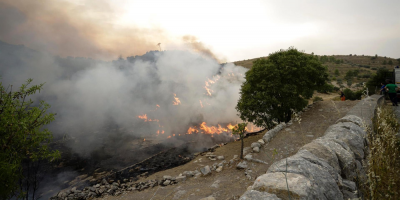 Los incendios devoran el sur de Italia y se cobran 5 v�ctimas