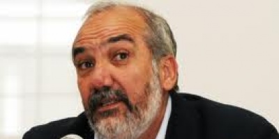 Netto consider "desmedido" el paro de docentes del Liceo 16
