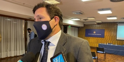 Labat: las criptomonedas presentan incertidumbres y posibles riesgos