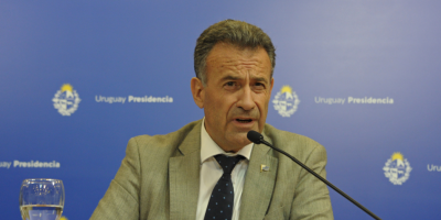 El ministro Salinas dijo que si surge evidencia concluyente se avanzar� hacia la vacunaci�n contra la COVID-19 en menores 12 a�os