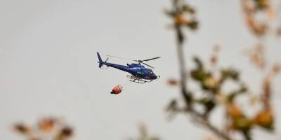 Marruecos declara controlado el incendio forestal que quem� 1.100 hect�reas