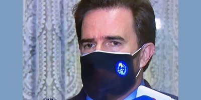 El ministro de Turismo, Germ�n Cardoso, present� renuncia a su cargo y denunci� haber "sido v�ctima de un ataque pol�itico"