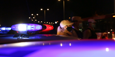 Dos accidentes fatales, 44 detenidos e intervenciones en m�s de 60 fiestas clandestinas