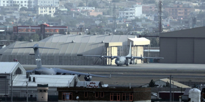 Los talibanes declaran la "completa independencia" de Afganist�n