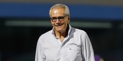 Gregorio P�rez regresa a dirigir a Universitario en Per�