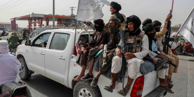 Los talibanes intensifican su ofensiva contra el �ltimo basti�n opositor