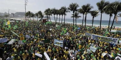 Bolsonaro amenaza al Supremo durante masiva manifestaci�n de la ultraderecha