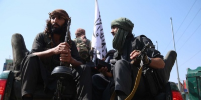 La ONU critica la ausencia de mujeres en el Gobierno interino afgano