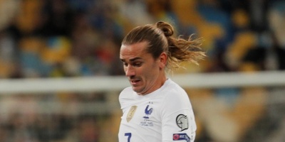 Griezmann y Benzema resucitan a Francia