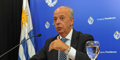 Avi�n de la Fuerza A�rea Uruguaya (FAU) viaja a Espa�a para regresar con un radar que se instalar� en el Aeropuerto de Carrasco 