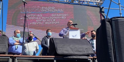 Fernando Pereira: "Los ni�os tienen que comer todos los d�as del a�o"