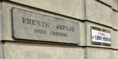 Pereira y Civila oficializaron sus candidaturas para presidir el Frente Amplio