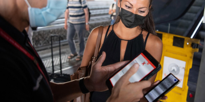 Italia abre brecha en Europa en la obligatoriedad laboral del pasaporte covid