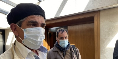 Colonos piden al gobierno que no les quiten recursos para regularizar asentamientos