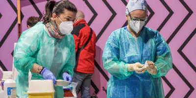 Italia comienza a administrar la tercera dosis de la vacuna contra la covid