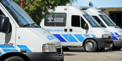 Hombre de 32 a�os se prendi� fuego en Plaza Independencia y se encuentra grave