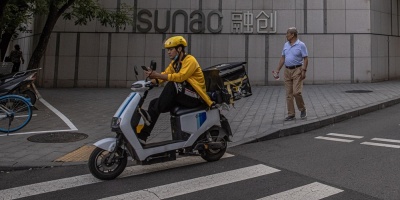 Robots de entregas amenazan trabajo de millones de repartidores en China