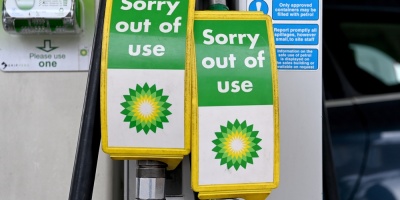 Los militares empezar�n el lunes a distribuir gasolina en el Reino Unido