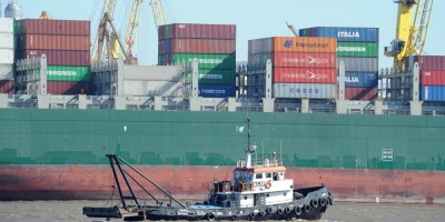 Sindicato portuario y TCP vuelven a negociar tras el paro