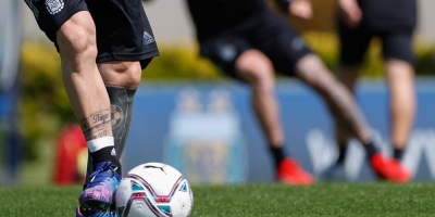 Uruguay recibe a Colombia