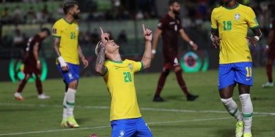 Brasil derrota a Venezuela, mantiene el invicto y es m�s l�der que nunca