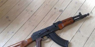 Joven a prisin tras asesinar con un rifle a delincuente durante una rapia