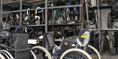 Mides est� realizando entrega de las sillas de ruedas que fueron halladas en deposito 