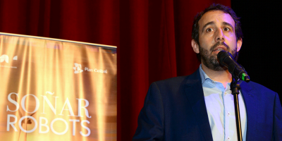 El Plan Ceibal present� la pel�cula �So�ar robots� en el Auditorio Nelly Goiti�o del Sodre