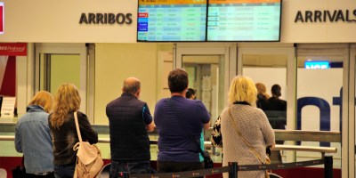 M�s de 5.500 personas ingresaron a Uruguay durante los primeros dos d�as de reapertura