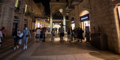 Israel permite entrar a grupos de turistas sin necesidad de una tercera dosis