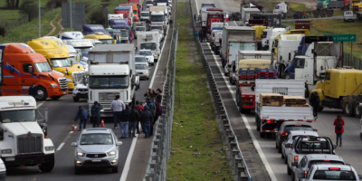 Los transportistas de carga denuncian que se agot el mbito de negociacin en los Consejos de Salarios y evalan