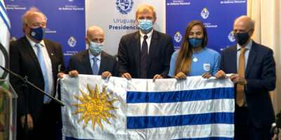Deportistas que competirn en los Juegos Panamericanos Junior 2021 recibieron el pabelln nacional