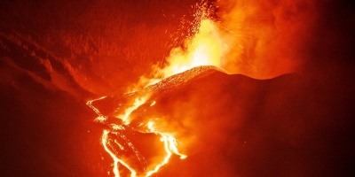 Al menos 1 muerto y 41 heridos por la erupcin del volcn indonesio Semeru