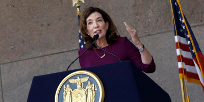 Nueva York espera limitar contagios con la reimposicin de las mascarillas