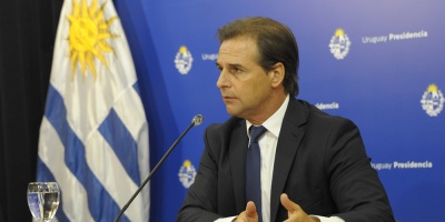 Argentina, Brasil y Paraguay prometen revisin arancelaria y Uruguay no firma